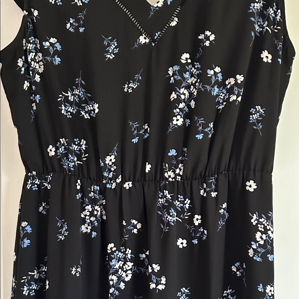 41 Hawthorn Black Floral Mini Dress - Picture 6 of 8
